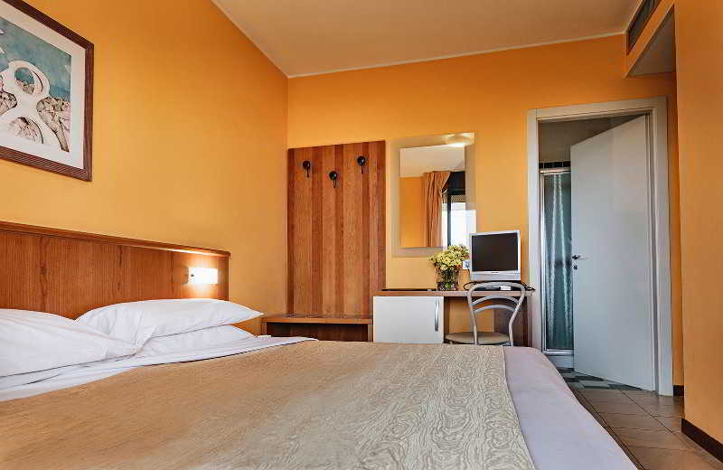 Leonardo Hotel Parma Zewnętrze zdjęcie