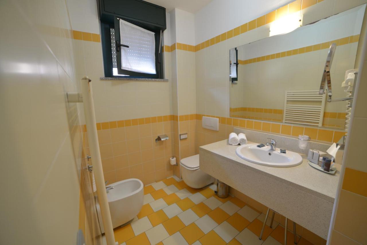 Leonardo Hotel Parma Zewnętrze zdjęcie