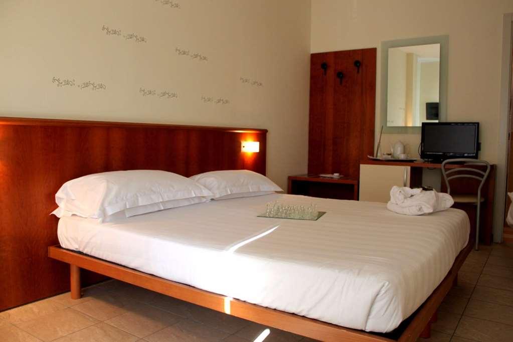 Leonardo Hotel Parma Pokój zdjęcie